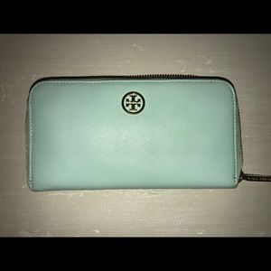 Tory Burch wallet